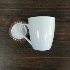 Конична чаша